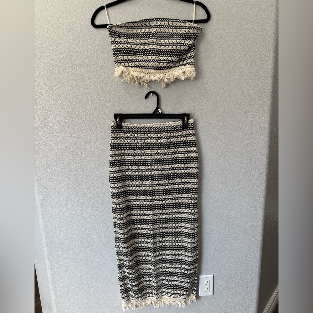 Fashion Nova Crochet Knit Two Piece Set size Medium - Picture 2 of 9
